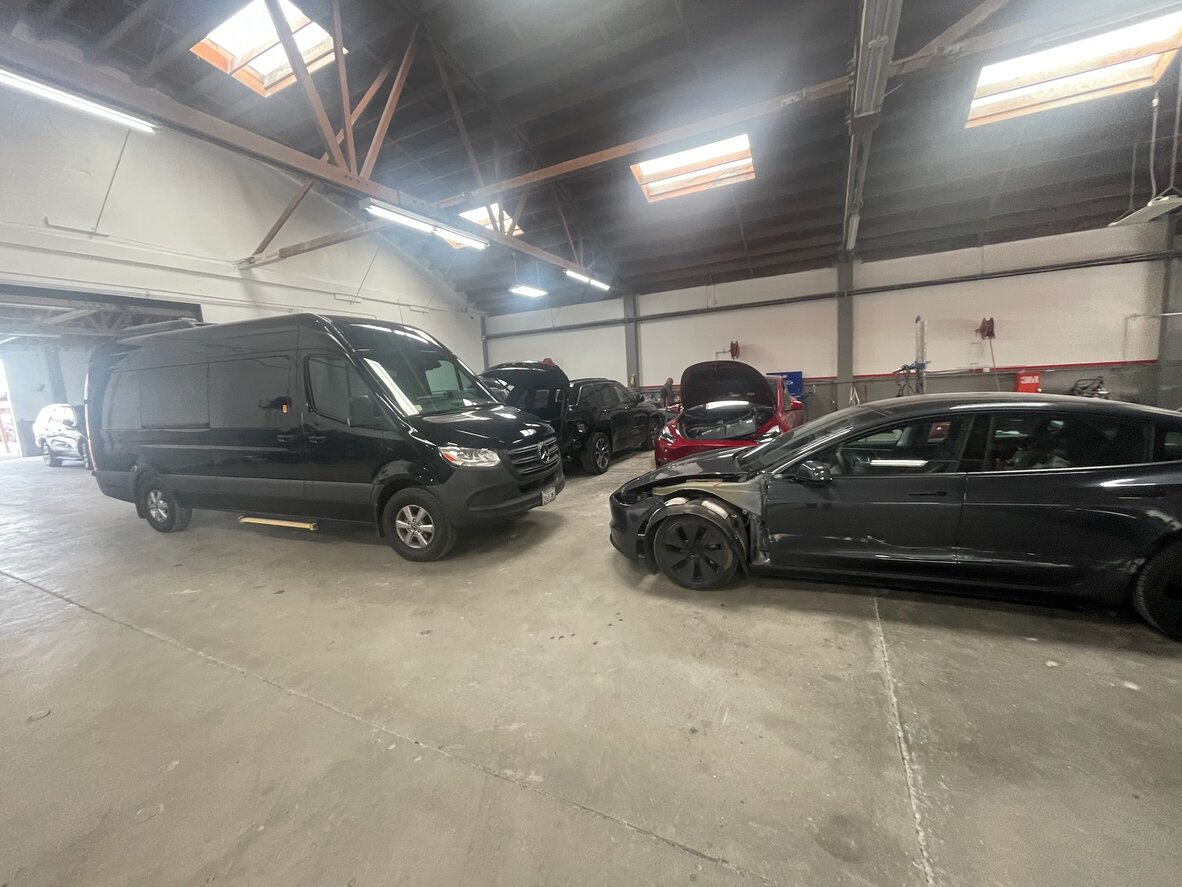 Harris Bros Auto Body Works